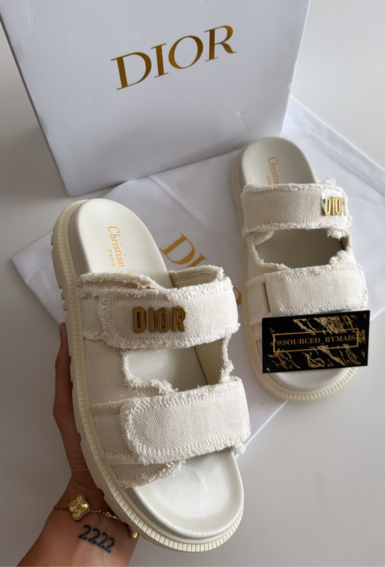 D Sandals