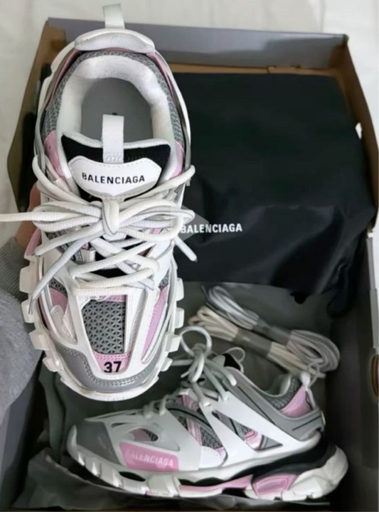 Grey/Pink Tracks