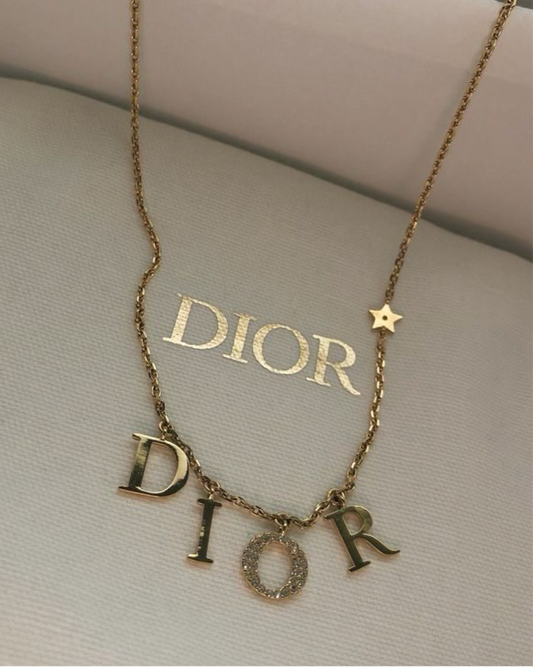 D Necklace